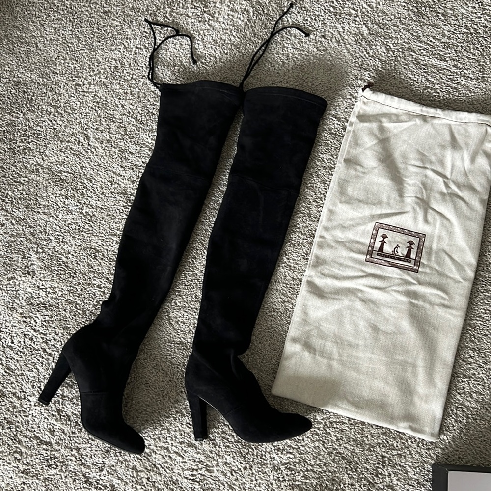 Kaitlyn Pan Weitzman highland style thigh high suede boot almond toe black 7.5
